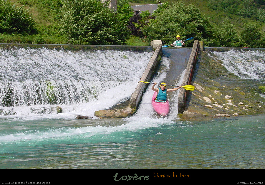 20010815_tarncanoe1