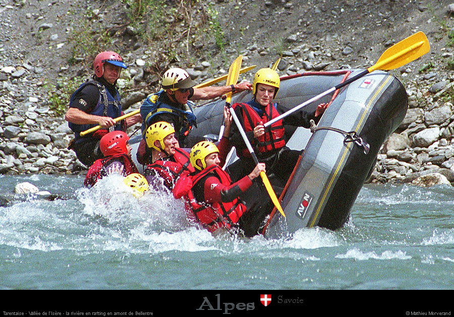 20020621_isere_bellentre_raft_lionel_flip_32