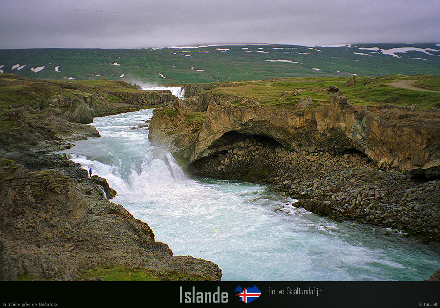19950717_rift4_islande_n_riviere