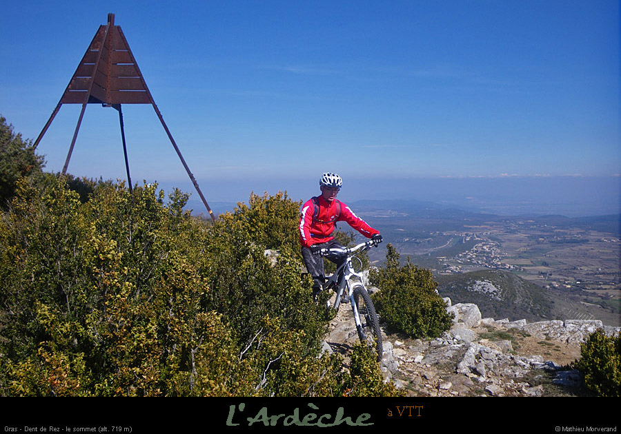 20110320_vtt_gras_dentderez_sommet2