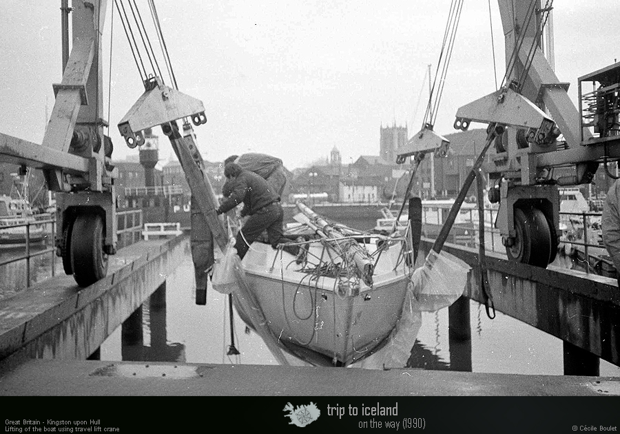 19901115_04_hullmarina_liftingar2_07