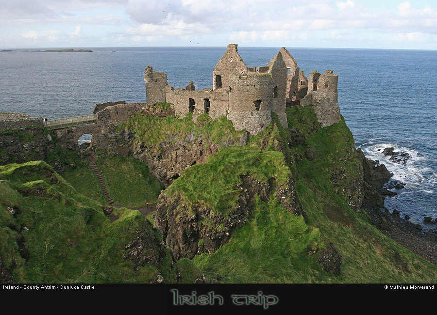 dunlucecastle03