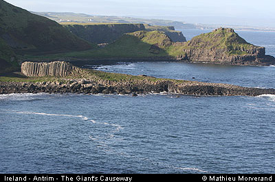 giantcauseway45titledcolumns