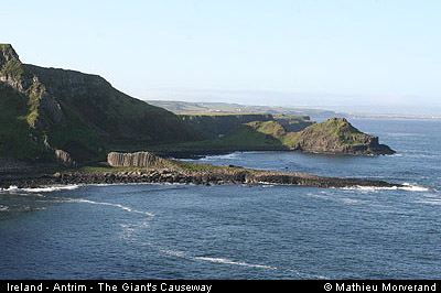 giantcauseway46titledcolumns