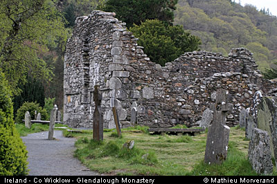 glendalough_cathedral02