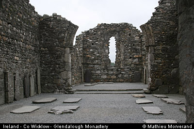 glendalough_cathedral04