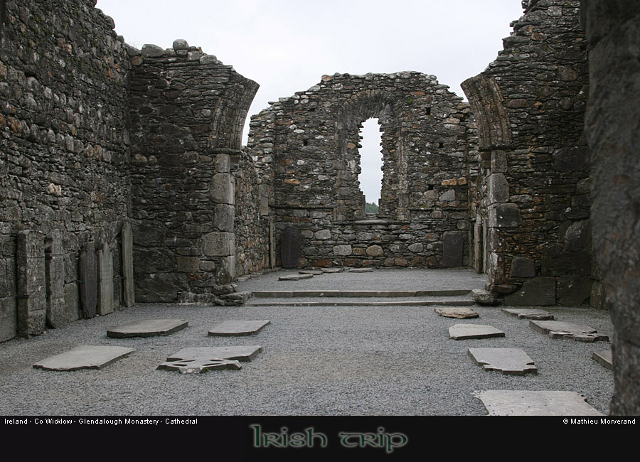 glendalough_cathedral04