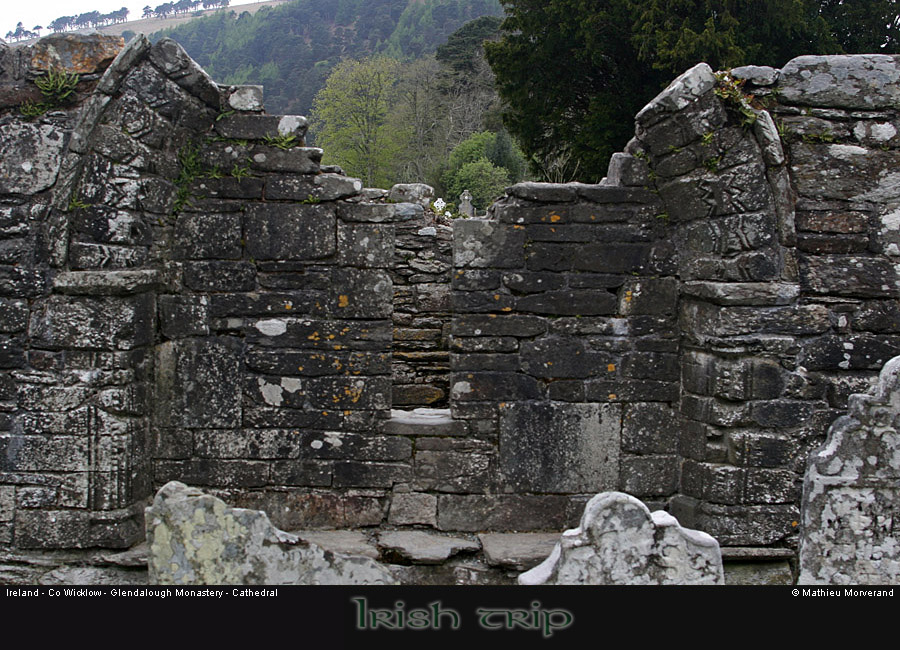 glendalough_cathedral06