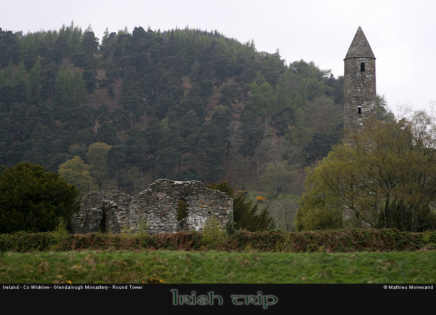 glendalough_roundtower02