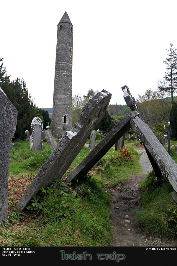 glendalough_roundtower05