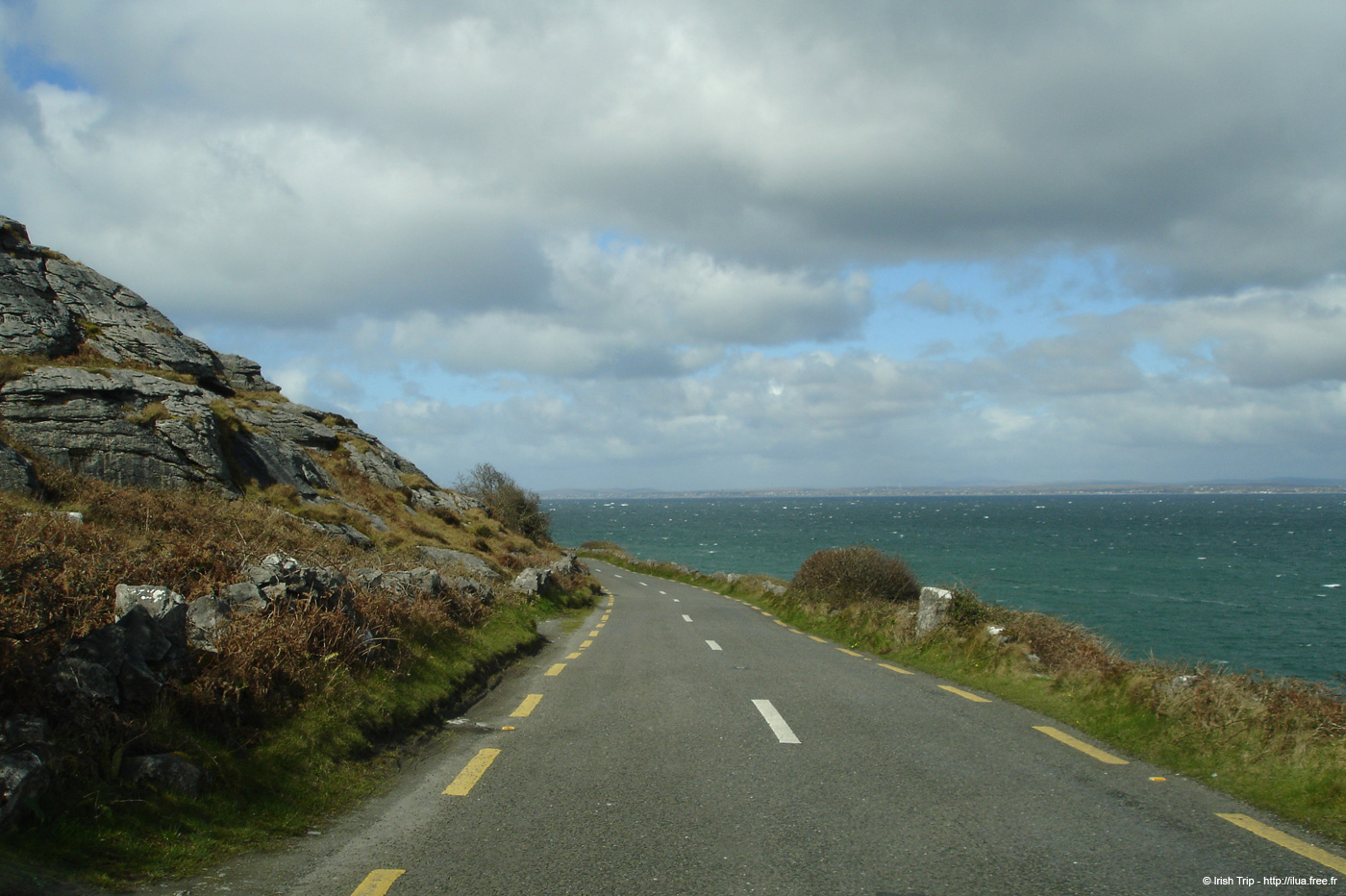 20060402_clare_burren_1_road479_1