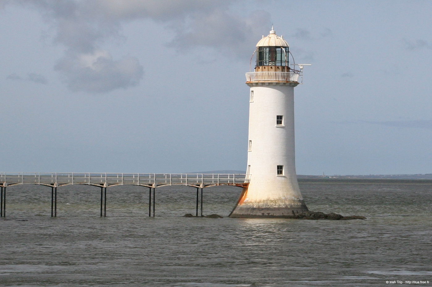 20060403_shannonriver_tarbertracelighthouse