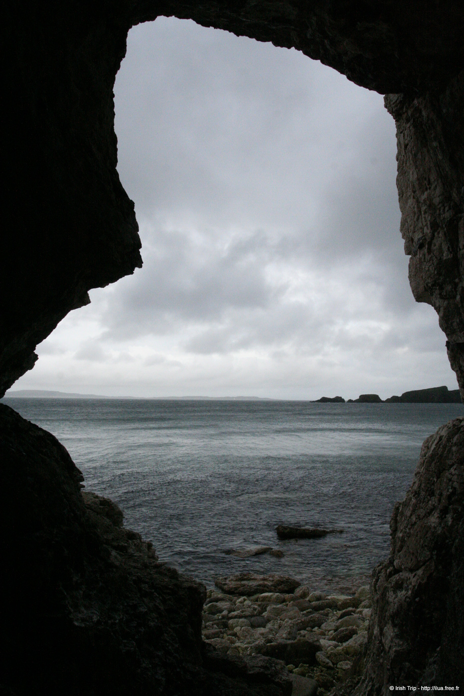 20081007_larrybanecliff4