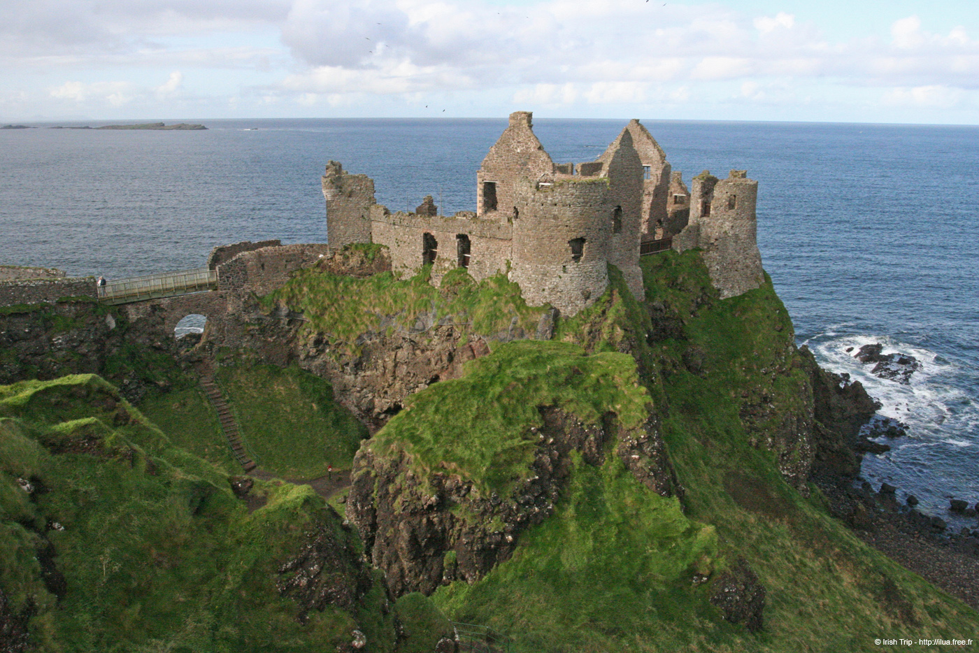 20081008_dunlucecastle03