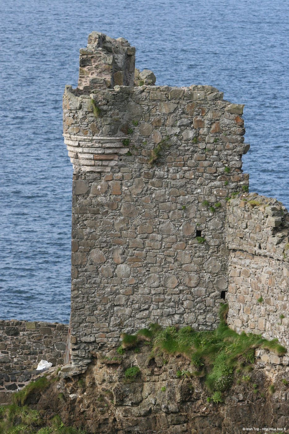 20081008_dunlucecastle09