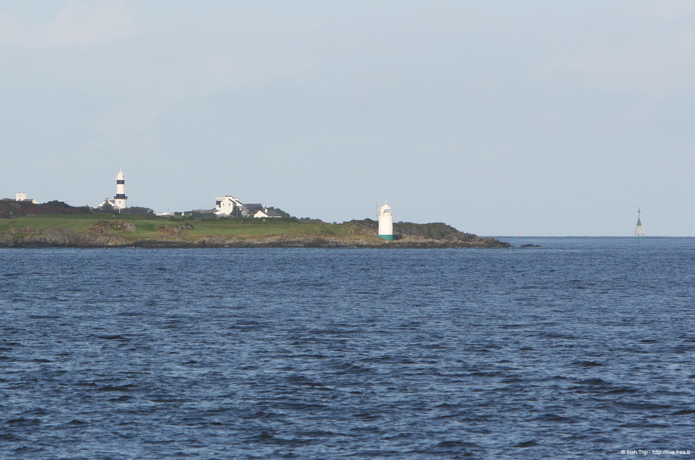 20081008_foyleriver05dunagreelighthouse