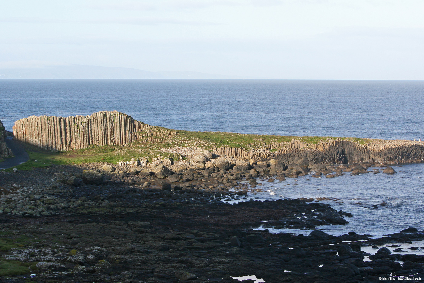 20081008_giantcauseway44titledcolumns