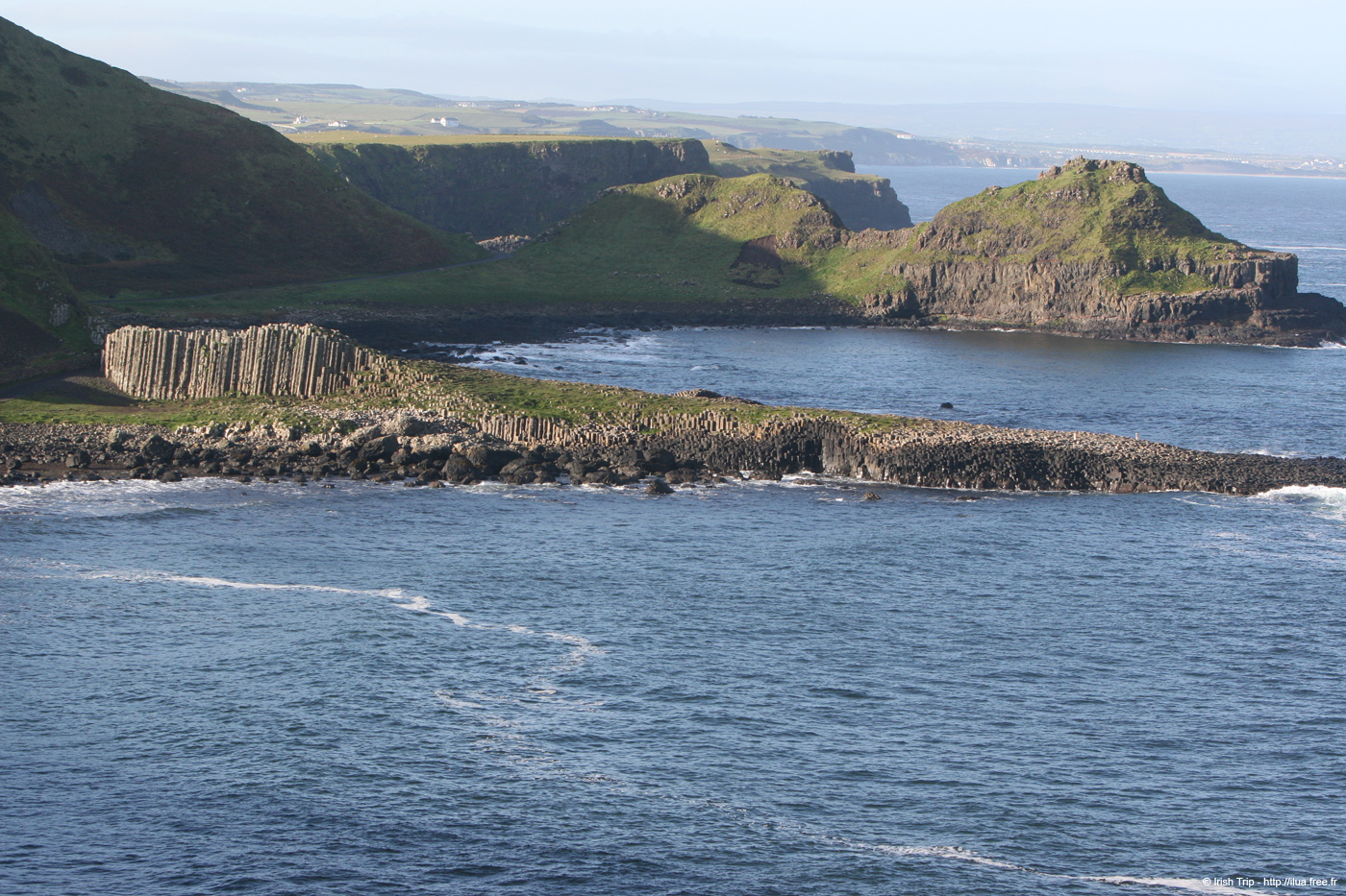 20081008_giantcauseway45titledcolumns