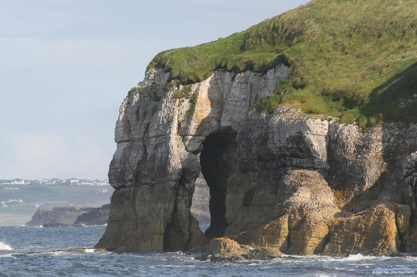20081008_thewhiterocks21