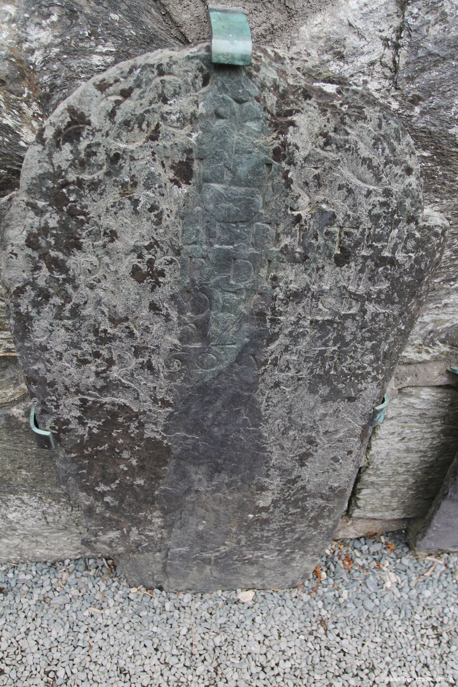 20120504_glendalough_cathedral10