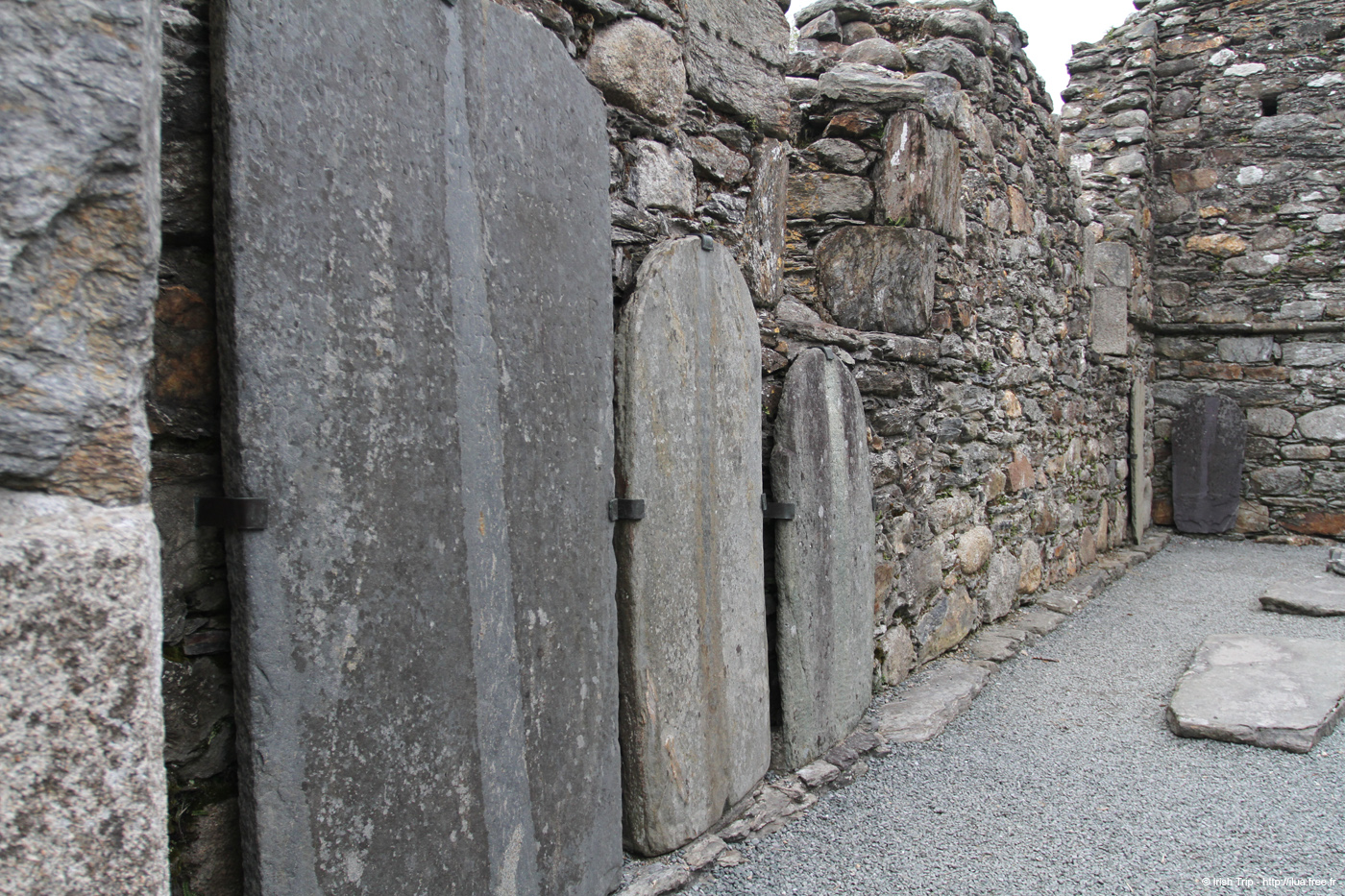 20120504_glendalough_cathedral12