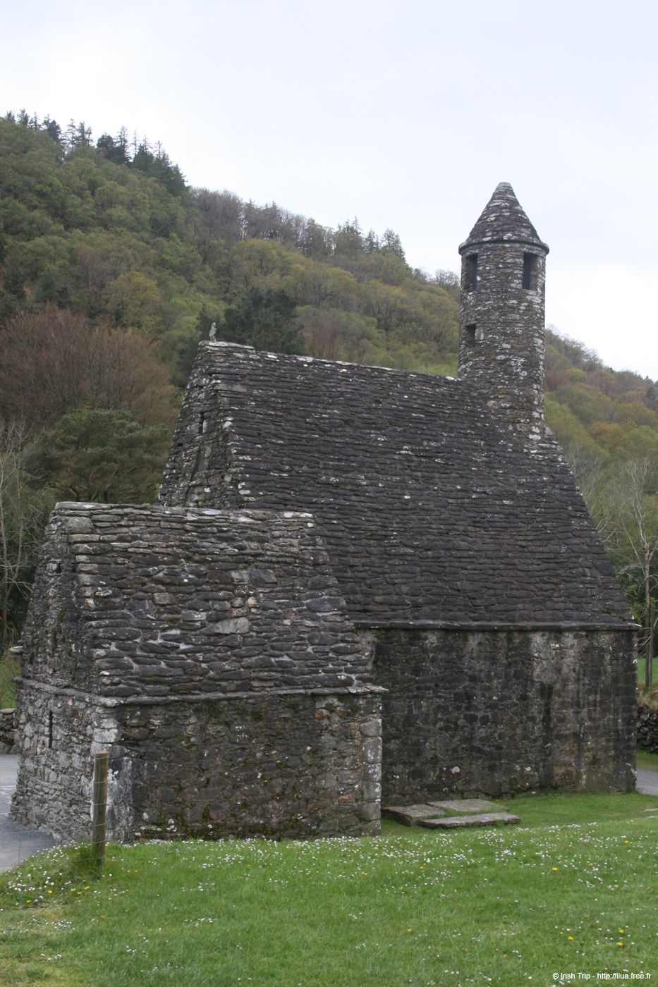 20120504_glendalough_stkevinchurch02
