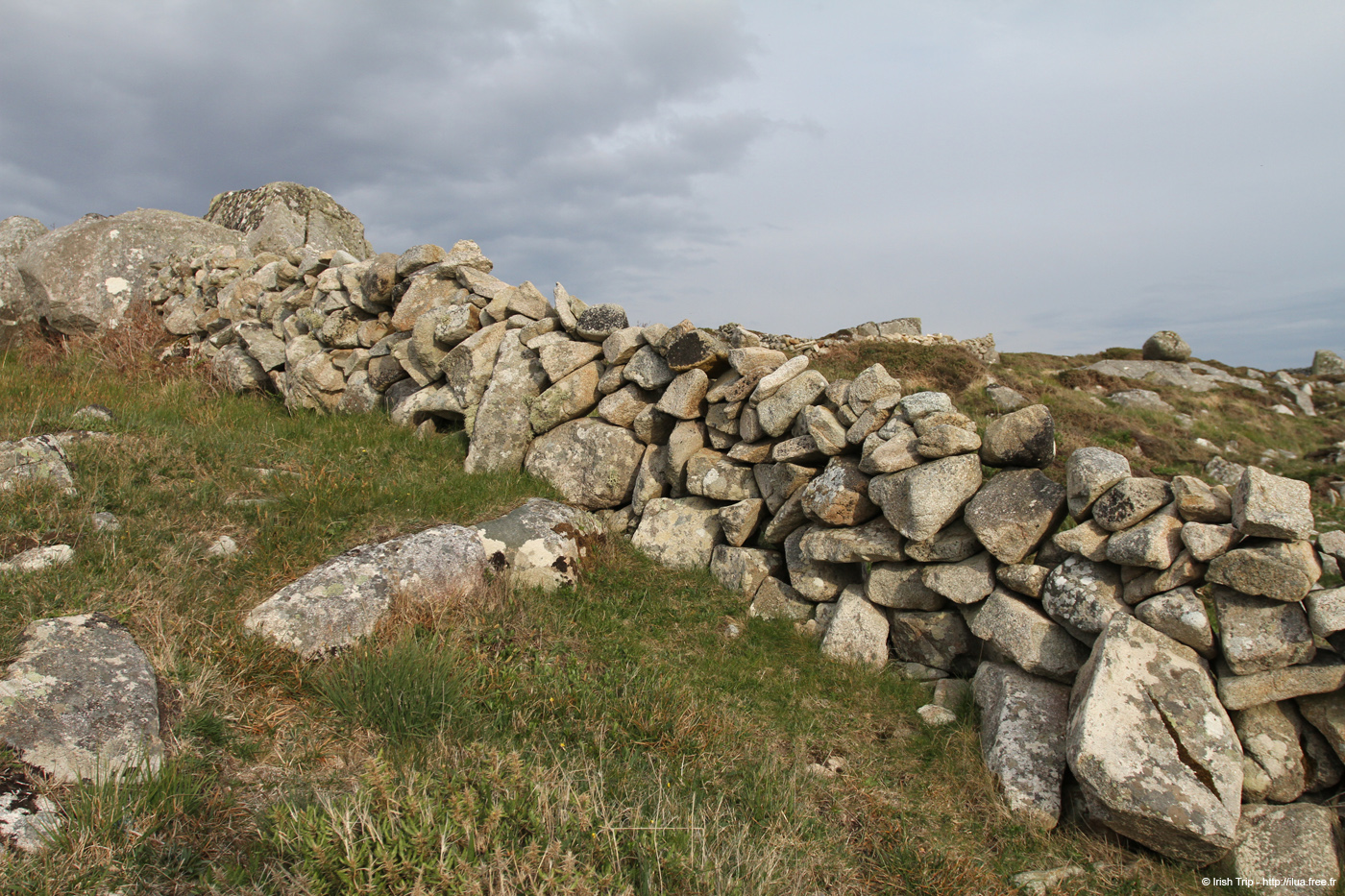 20120505_rossaveelhillstonewalls04
