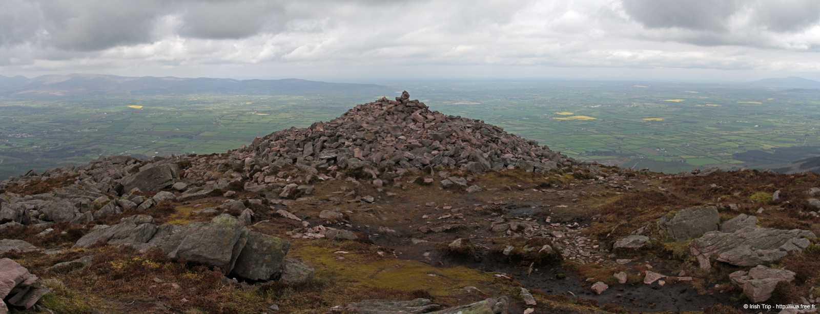 20120505_sugarloafhillsummitnpano