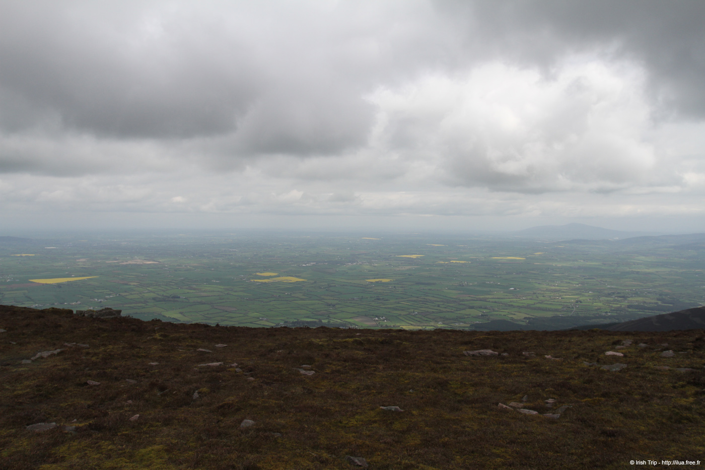 20120505_sugarloafhilltop_viewtotipperary