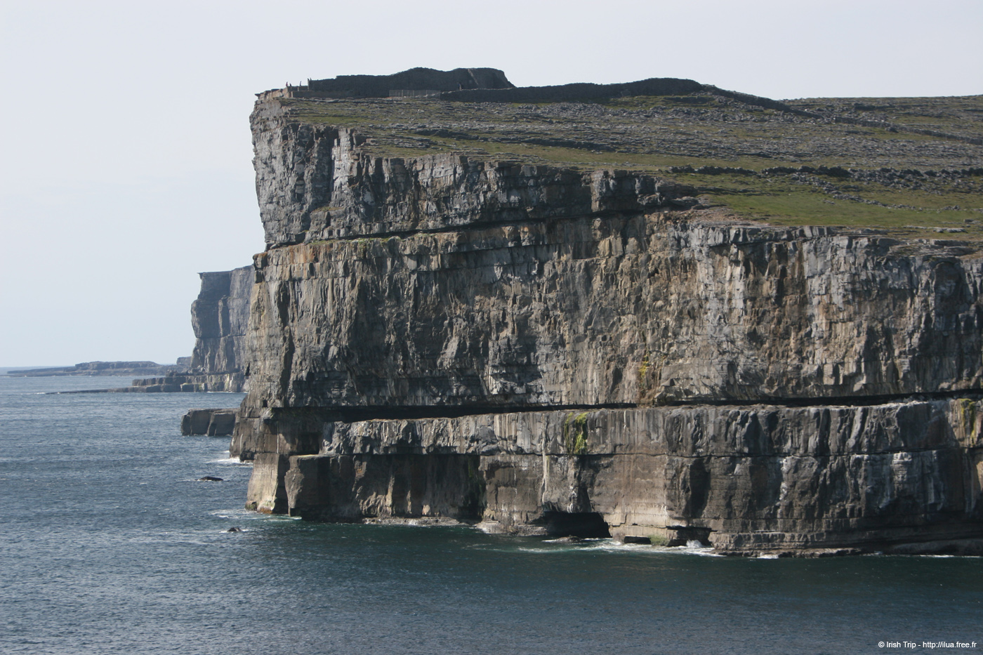 20120506_arandunaonghasacliffs02