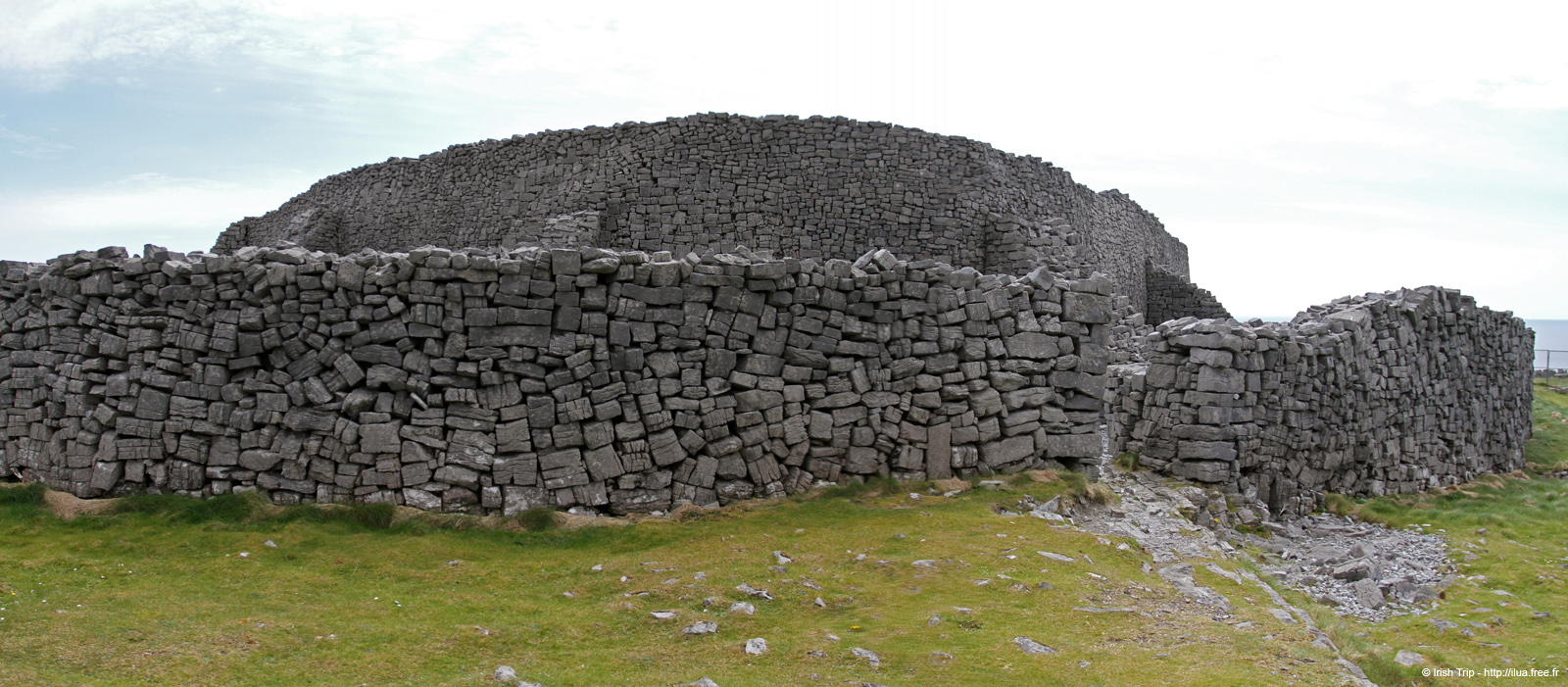 20120506_arandunaonghasafortpano2