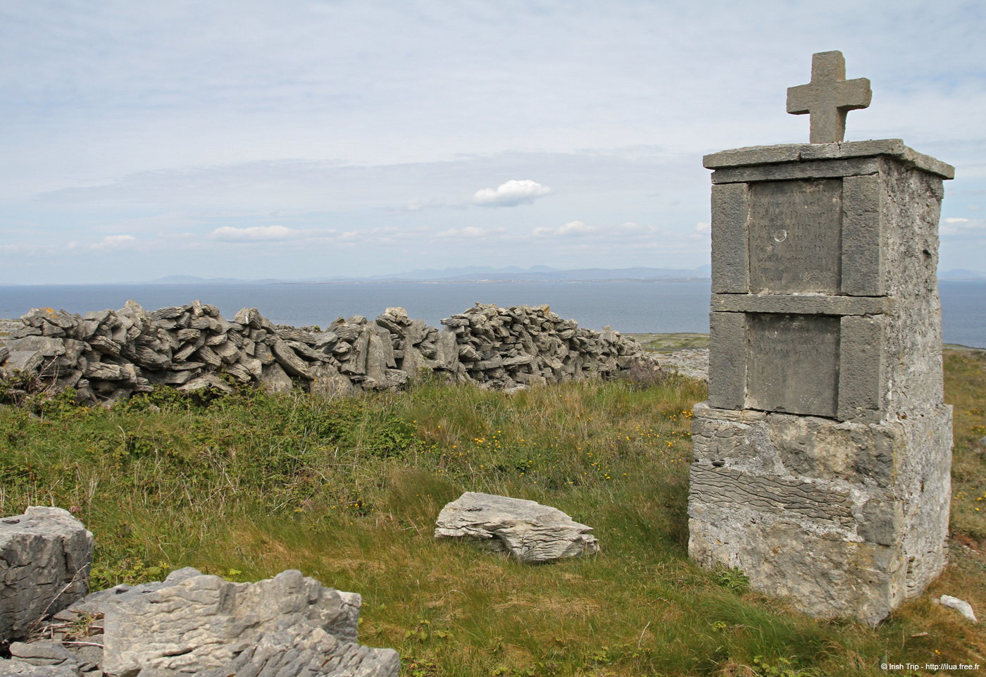 20120506_aranmainistirtomb1