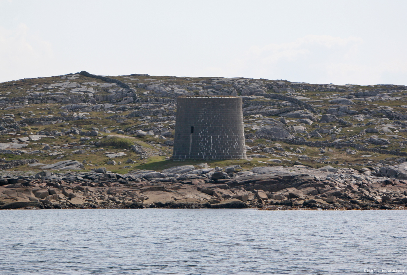 20120506_rossaveelmartellotowerfromcashlabay1