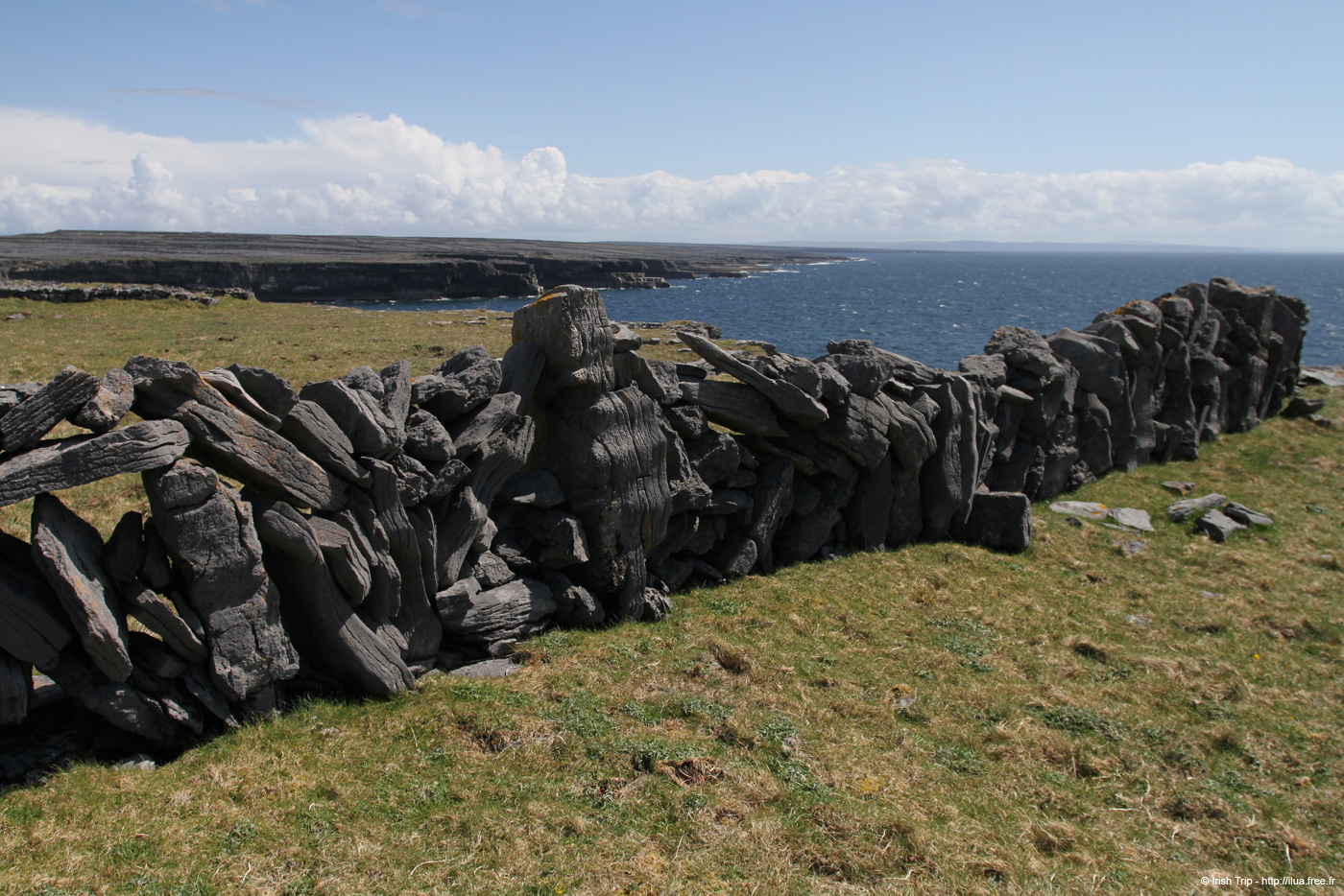 20120507_aranpollnabriskenaghcliffedge23