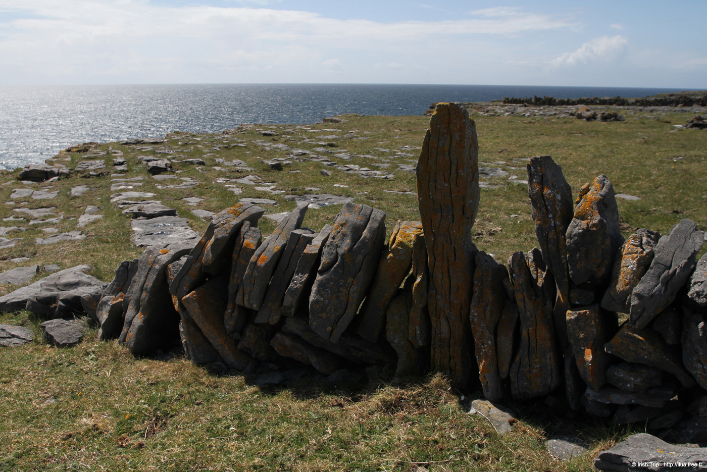 20120507_aranpollnabriskenaghcliffedge25