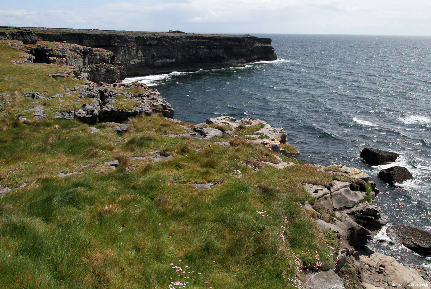 20120507_aranpollnabriskenaghcliffedgetoeast16