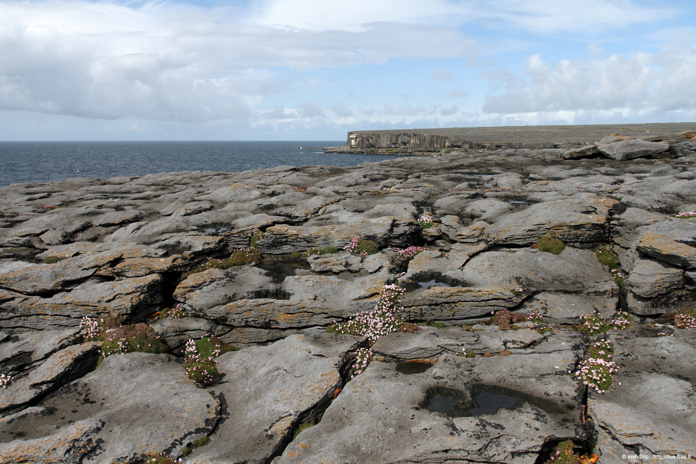 20120507_aranpollnabriskenaghcliffedgetow03