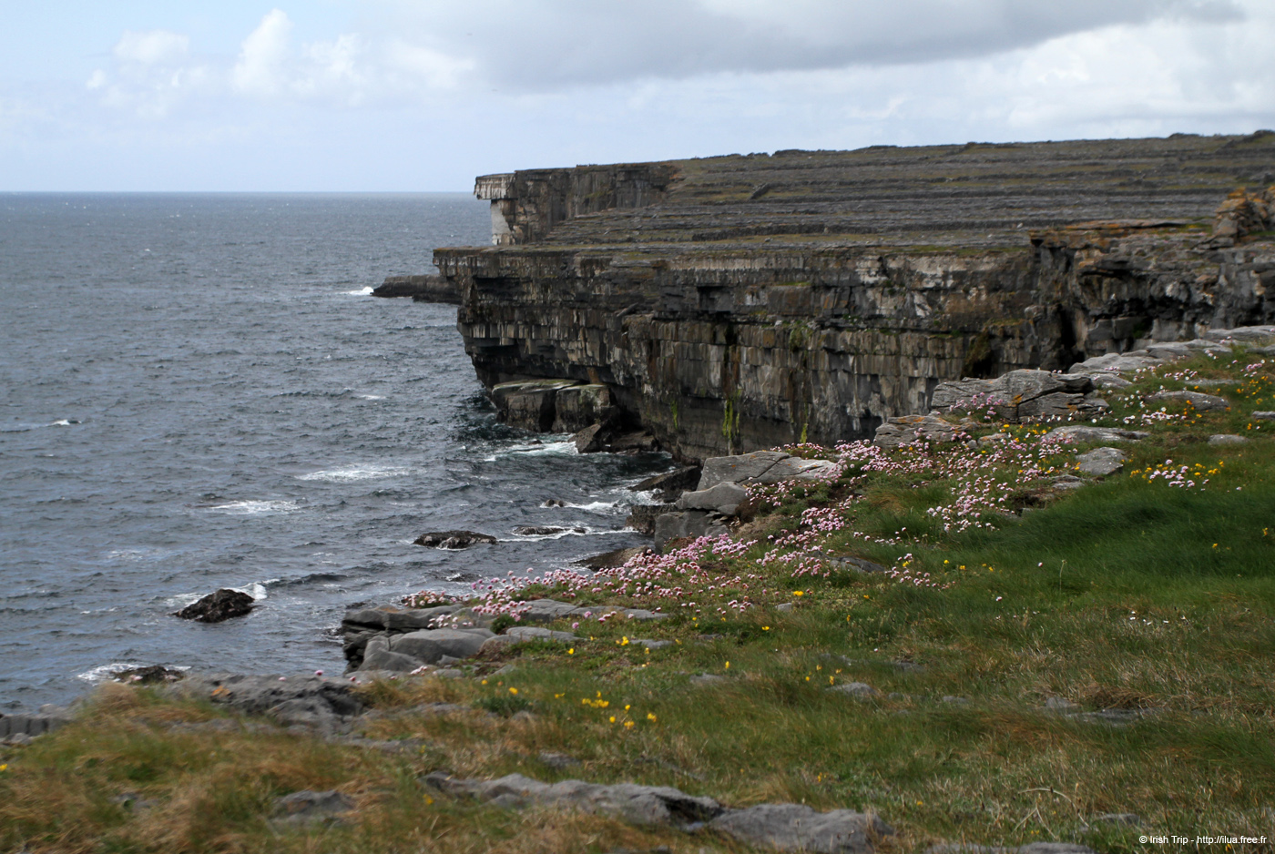 20120507_aranpollnabriskenaghcliffedgetow14