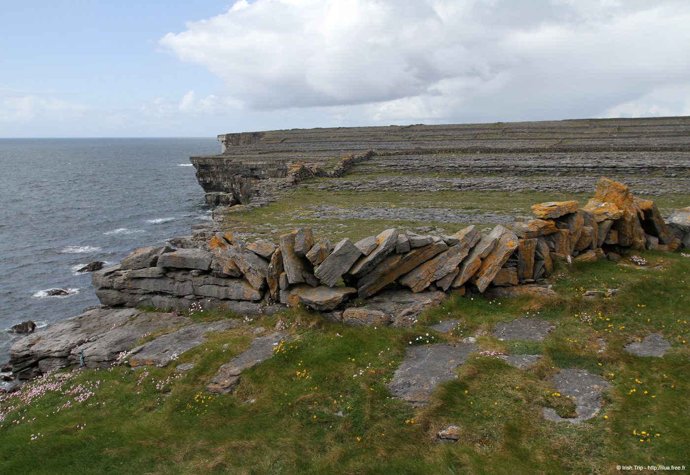 20120507_aranpollnabriskenaghcliffedgetow15