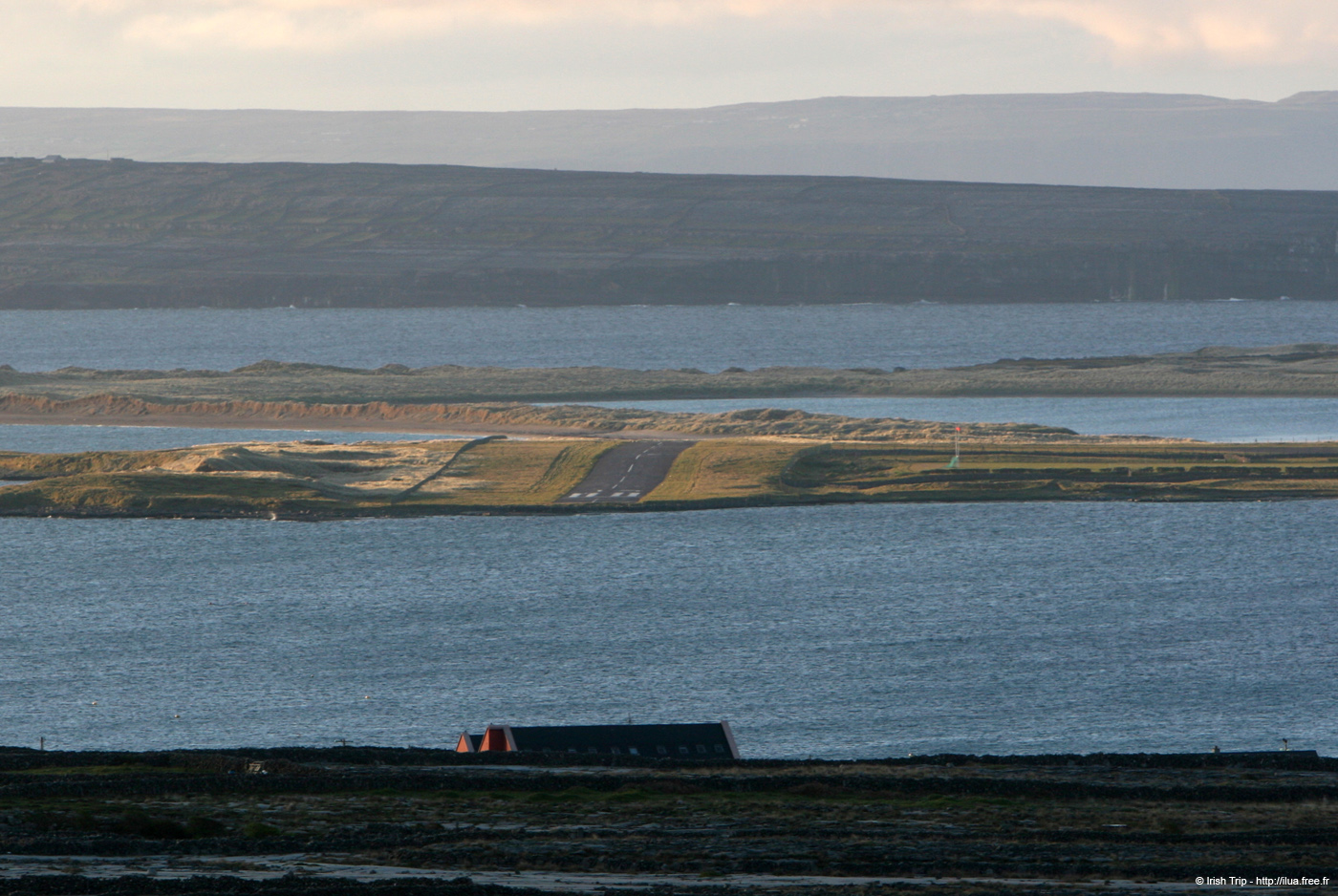 20120508_arankilleanylandingstrip