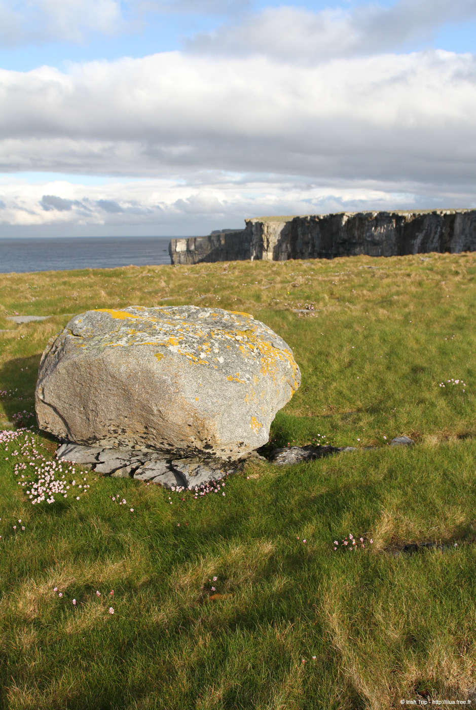 20120508_arannalheaheadgranitrock02