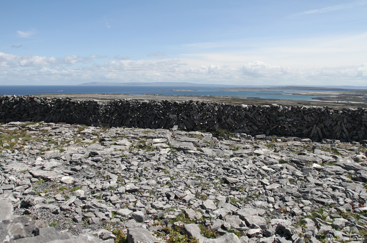 20120508_aranoghillstonewalls01
