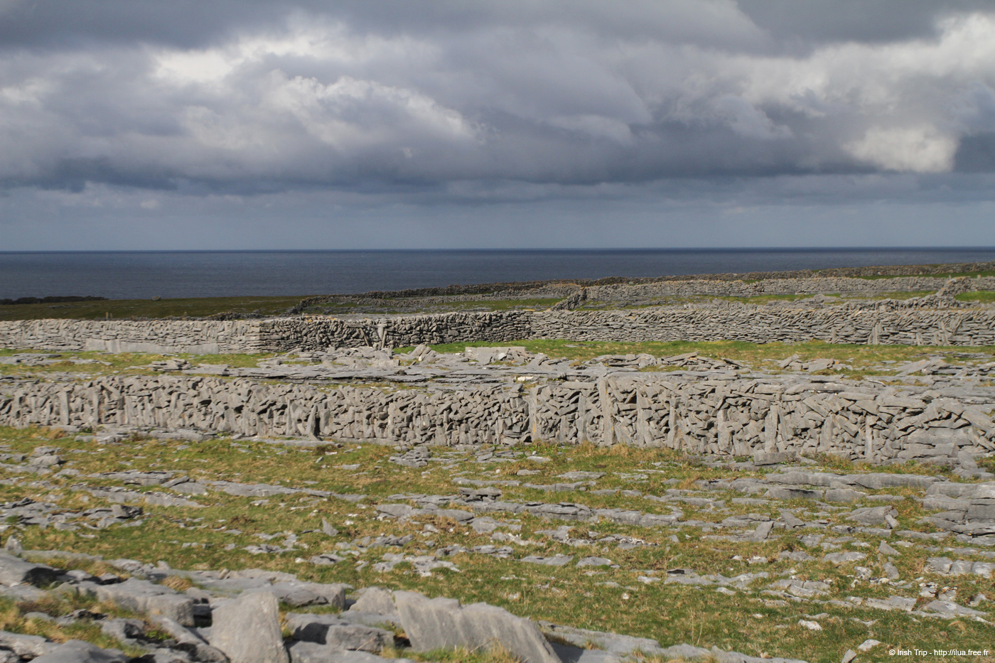 20120508_aranoghillstonewalls07