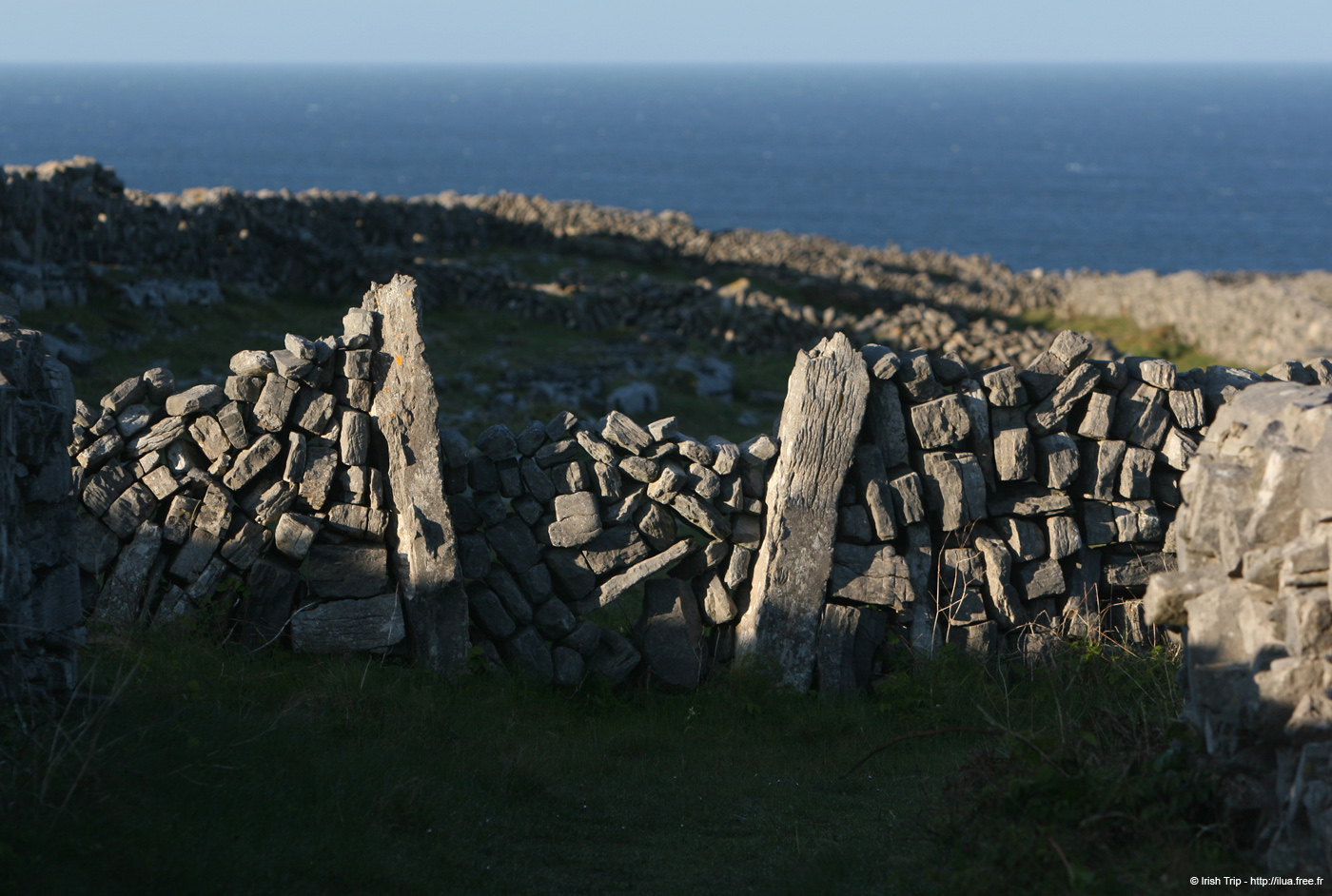 20120508_aranoghillstonewalls10