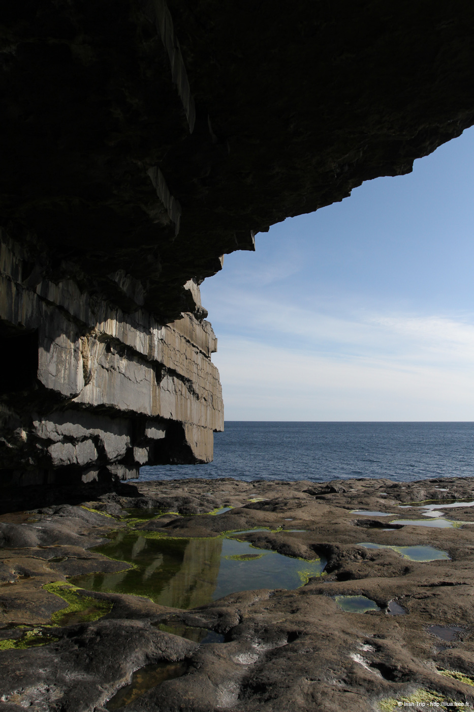 20120508_aranportveeladonecliffs01