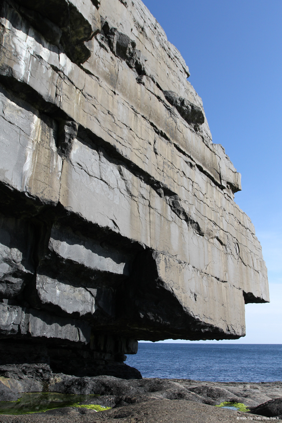 20120508_aranportveeladonecliffs03