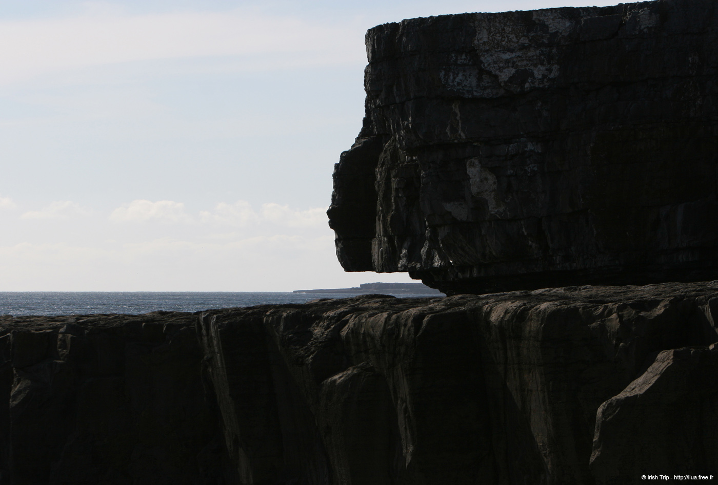 20120508_aranportveeladonecliffs06