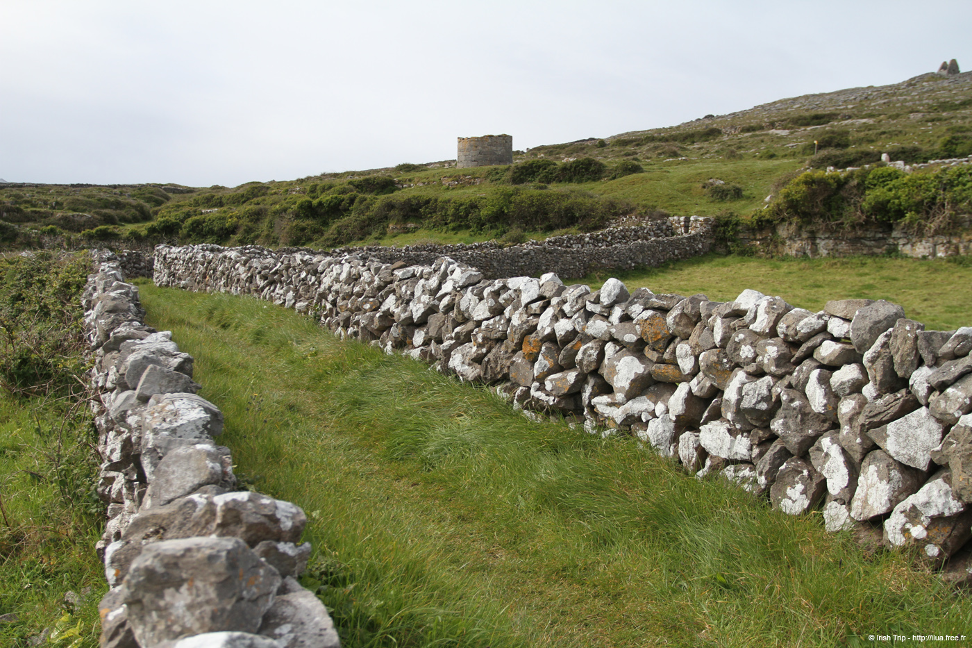 20120509_arankilleanyroundtower1