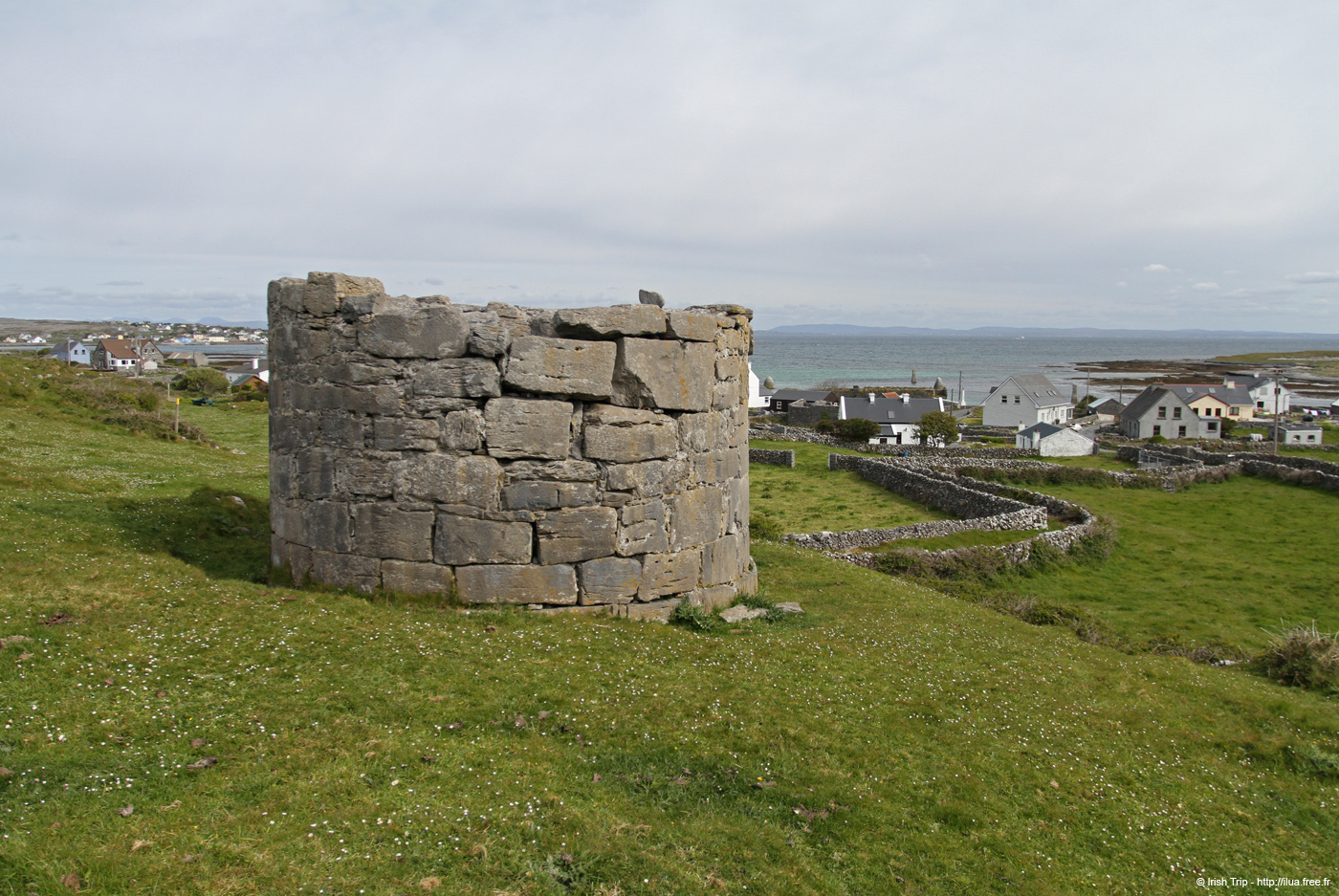 20120509_arankilleanyroundtower2