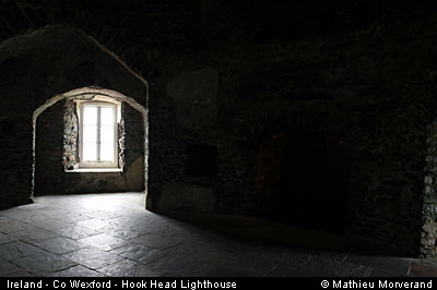 hookheadlighhousein2